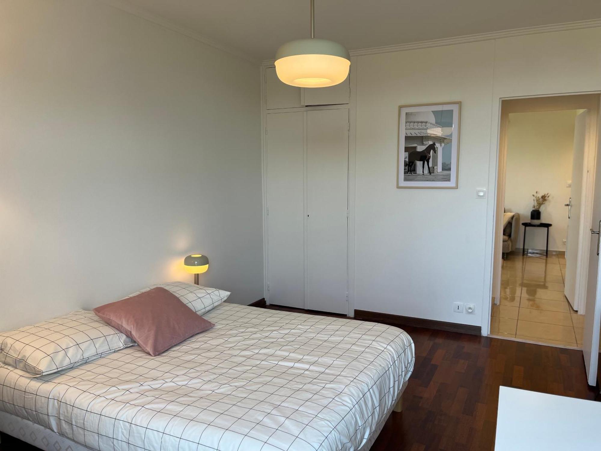 Suite Miramar Bron Luaran gambar