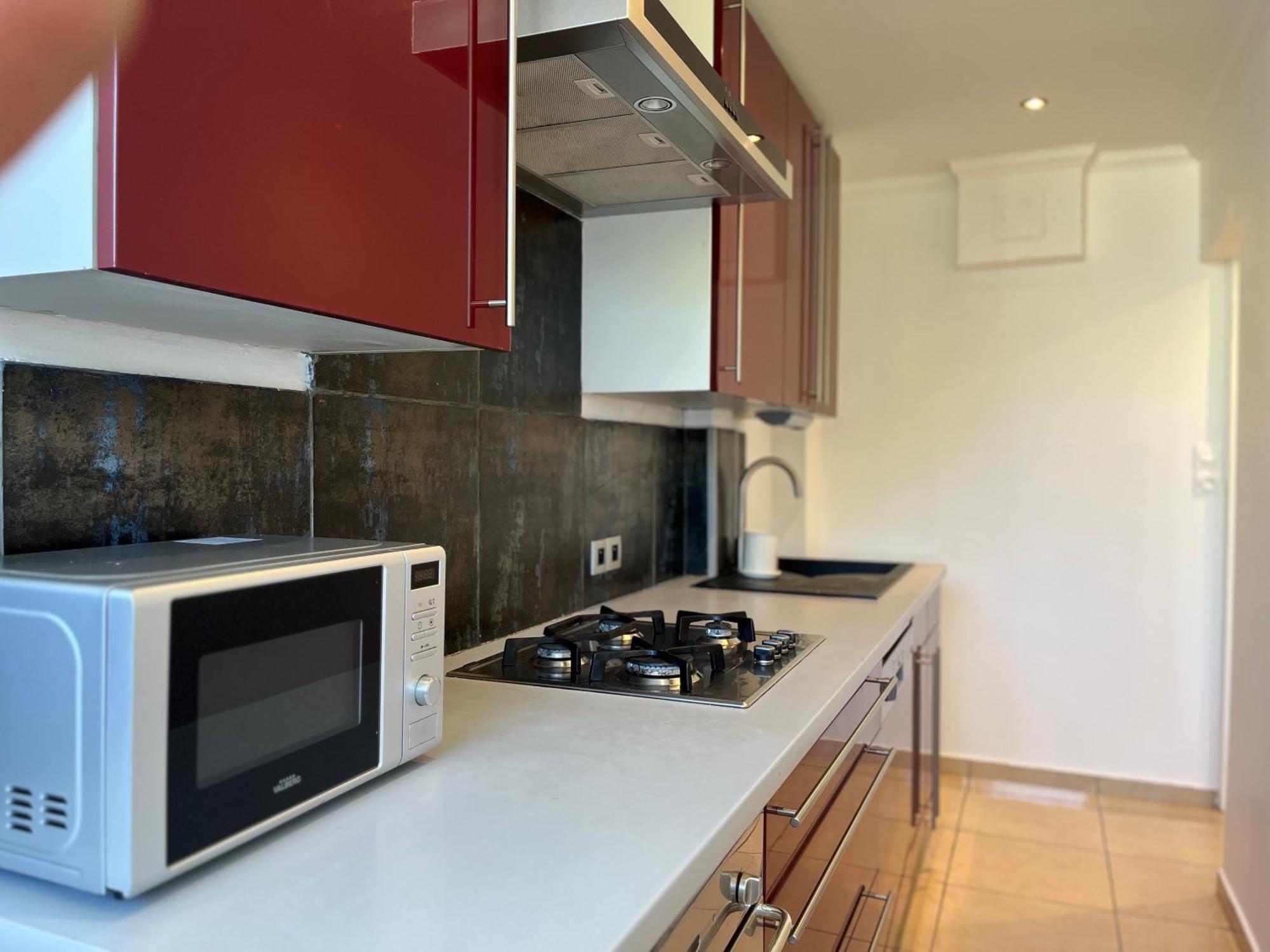 Suite Miramar Bron Luaran gambar