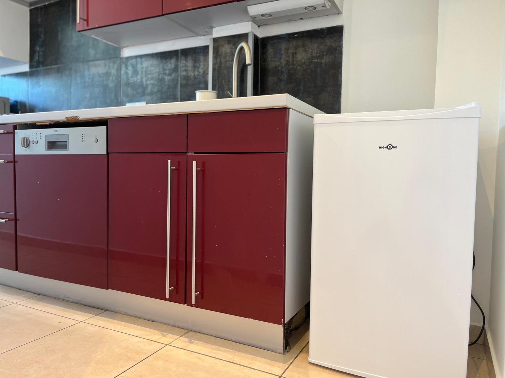 Suite Miramar Bron Luaran gambar